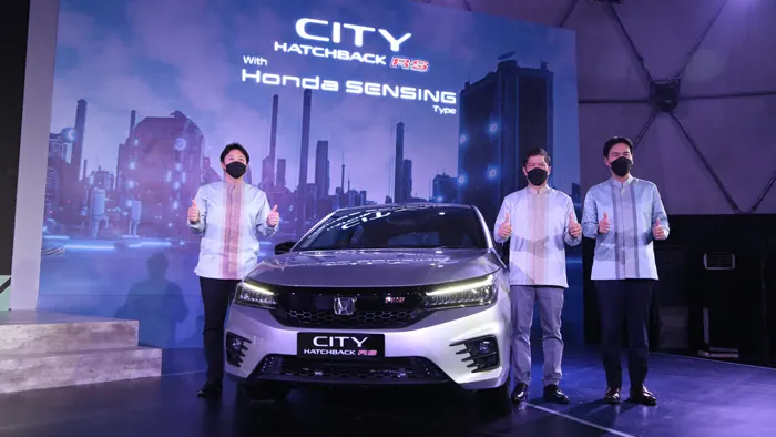 varian-terbaru-honda-city-hatchback-rs-yang-dilengkapi-teknologi-honda-sensing